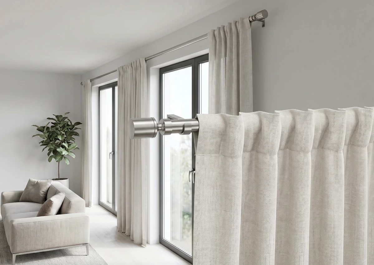 Barras para Cortinas Málaga instaladas EN SALON MODERNO
