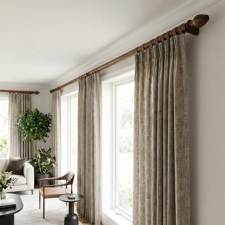 barras de madera para salón moderno y grandes ventanales