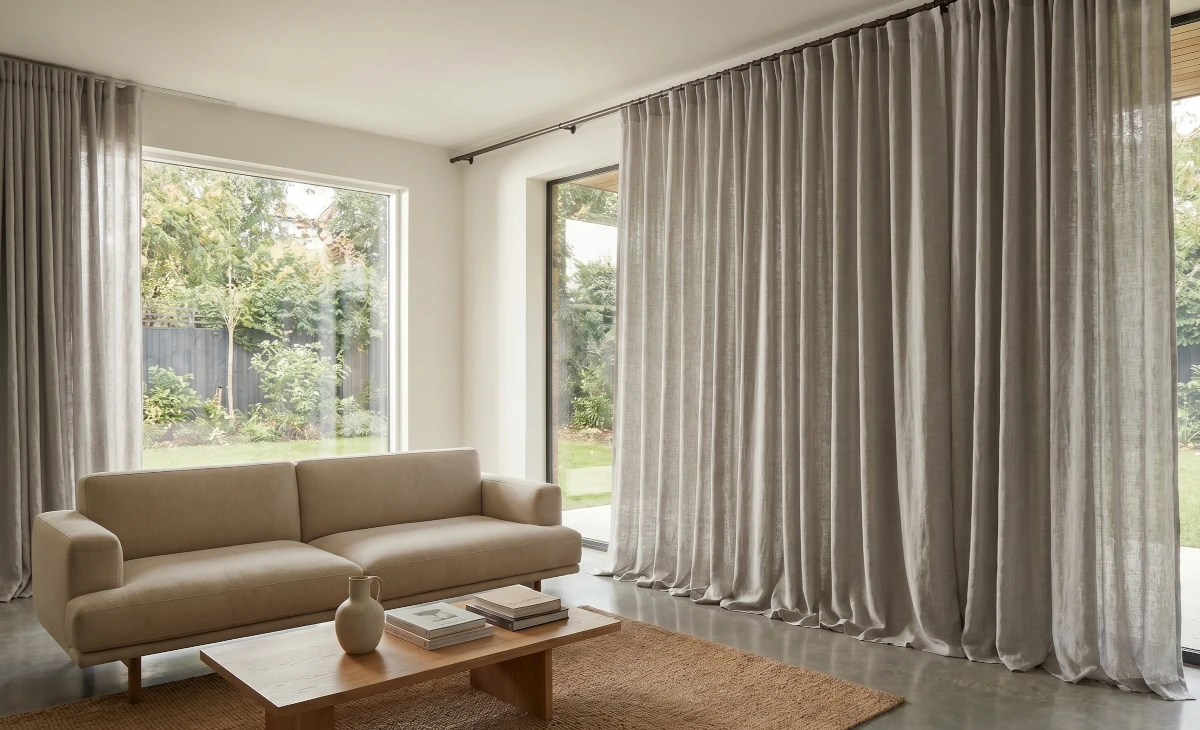 cortinas de lino Málaga salón moderno